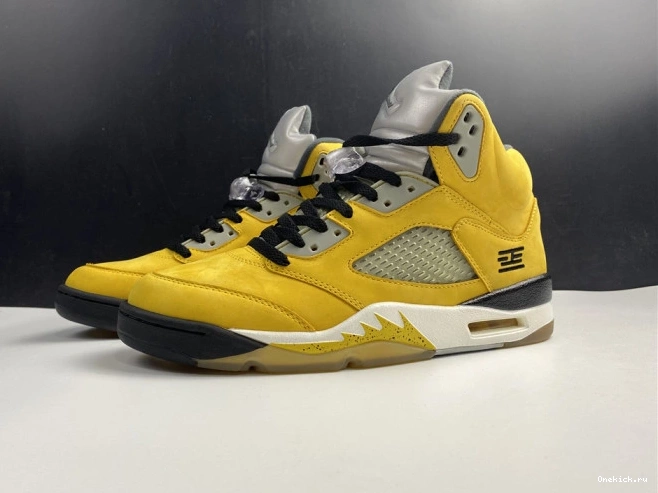 One Kick Air Tokyo T23 454783-701 Retro Jordan 5 0713